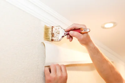 Pose de papier peint à Saint-Groux — revêtements muraux et toiles de verre